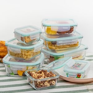 8 Glass Containers With Lids